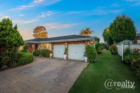 Property photo of 12 Kellerman Drive St Helens Park NSW 2560
