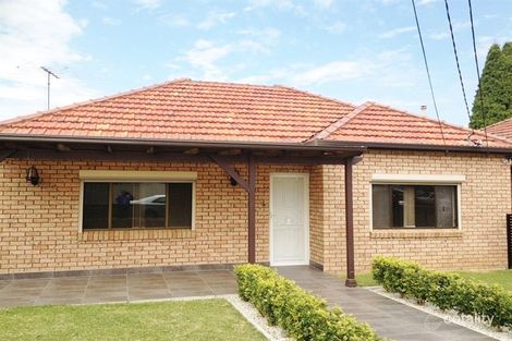 36 Old Kent Rd, Greenacre, NSW 2190