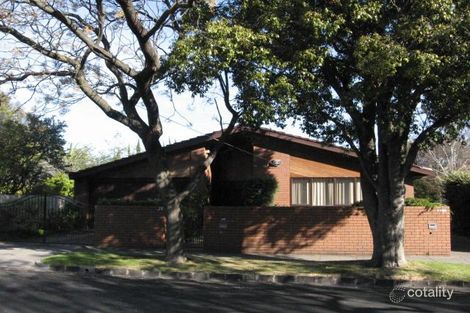 Property photo of 2/15 Alston Grove St Kilda East VIC 3183