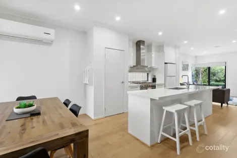 Property photo of 2/1553 Point Nepean Road Capel Sound VIC 3940