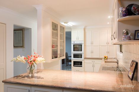 Property photo of 5 Aerie Court Springwood QLD 4127