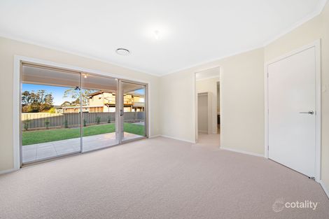 2/102 Carrington St, Narara, NSW 2250