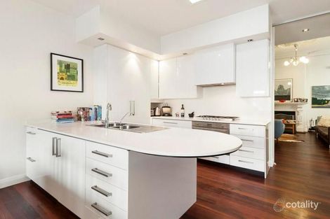 Property photo of 13 Carnarvon Road Caulfield North VIC 3161