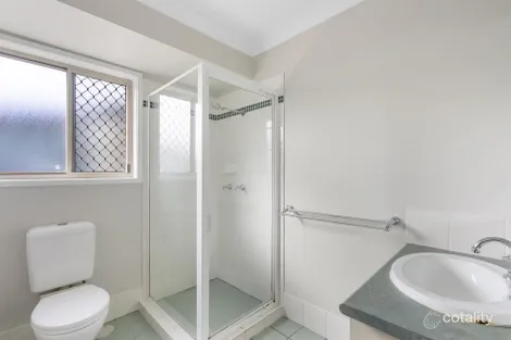 Property photo of 16 School Road Wynnum West QLD 4178