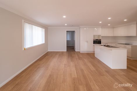 Property photo of 8 Graduation Street Thrumster NSW 2444
