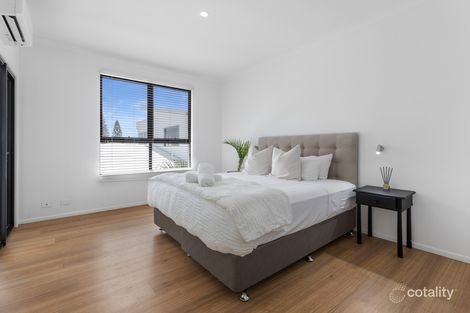 Property photo of 29 Redondo Avenue Miami QLD 4220