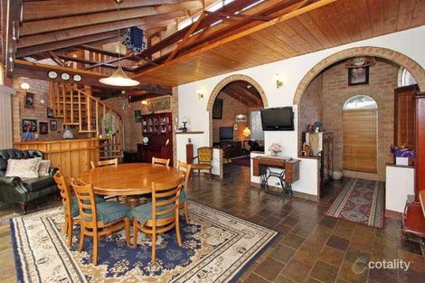 Property photo of 2 Waugh Court North Lake WA 6163