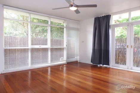 1/16 Lansdowne Rd, St Kilda East, VIC 3183