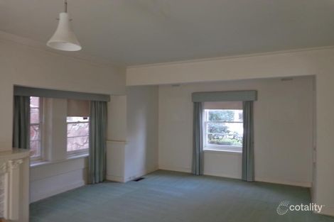 Property photo of 17 Sargood Street Toorak VIC 3142