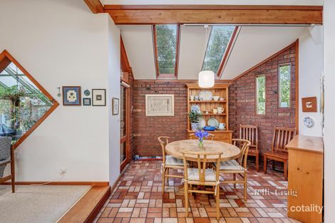 Property photo of 50 Evelyn Road Ringwood North VIC 3134