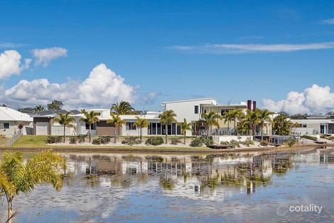 8 Tooringoor Cl, Pelican Waters, QLD 4551