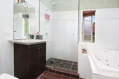 Property photo of 18 Ansdell Street Mount Gravatt QLD 4122
