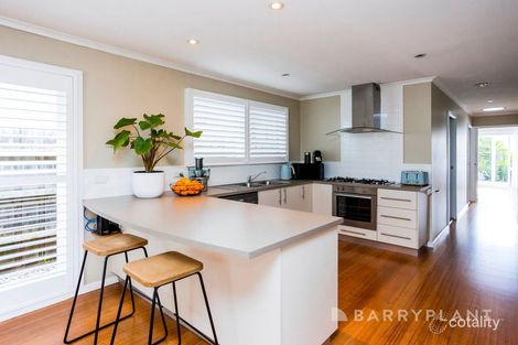 Property photo of 64 Seventh Avenue Rosebud VIC 3939