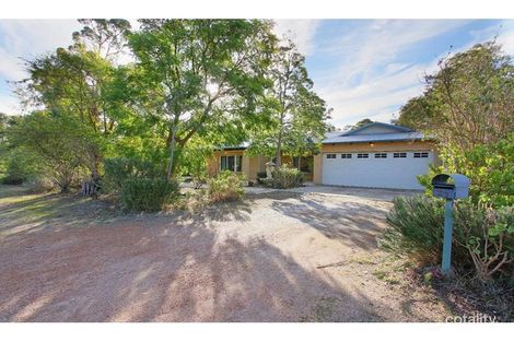 27 Tottenham St, Chidlow, WA 6556