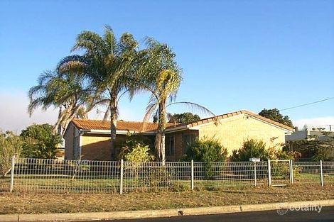 2 Bruce Ct, Kepnock, QLD 4670