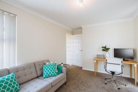 Property photo of 4A Morgan Place Hillarys WA 6025