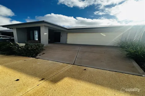 Property photo of 10 Juliete Street Strathtulloh VIC 3338