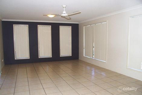 Property photo of 2 Miami Crescent Pacific Heights QLD 4703