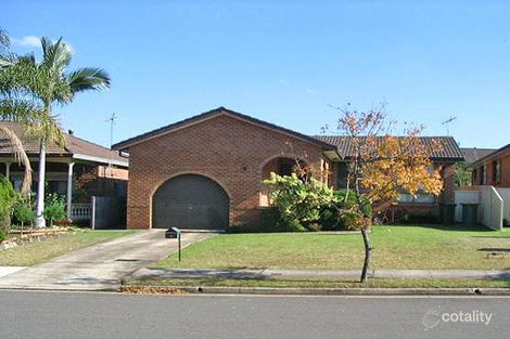14 Sadlier Cres, Fairfield West, NSW 2165