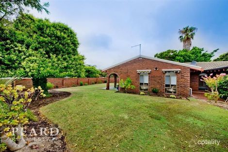 Property photo of 2 Illawong Way Kingsley WA 6026