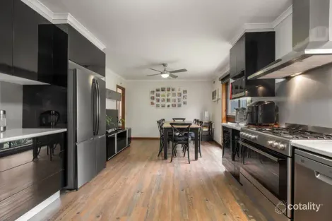 Property photo of 22 Hunter Road Traralgon VIC 3844