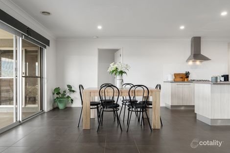 Property photo of 13 Sullivan Circuit Orange NSW 2800