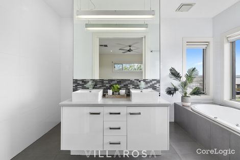 Property photo of 59 Stoneleigh Crescent Highton VIC 3216