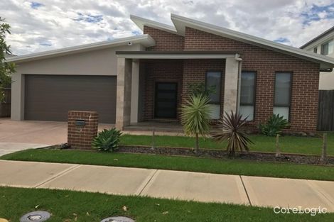Property photo of 2 Colenso Circuit Edmondson Park NSW 2174