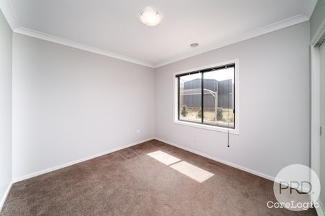 Property photo of 8 Durack Circuit Boorooma NSW 2650