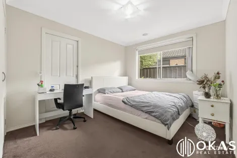 Property photo of 21 Clitheroe Green Derrimut VIC 3026