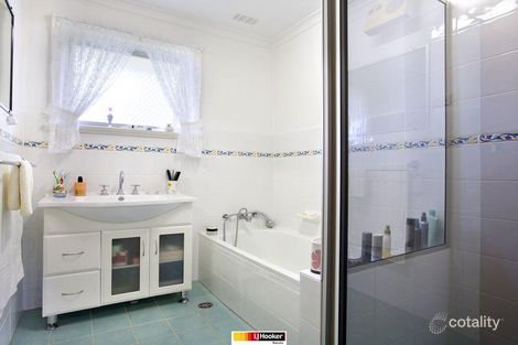 Property photo of 27 Mayne Street Chifley ACT 2606