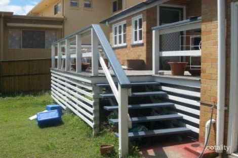 94 Hawken Dr, St Lucia, QLD 4067