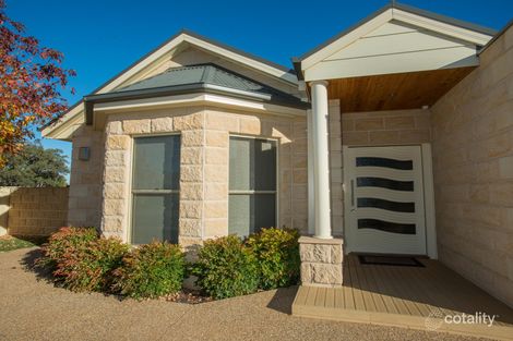Property photo of 8 Sir Edward Drive Benalla VIC 3672