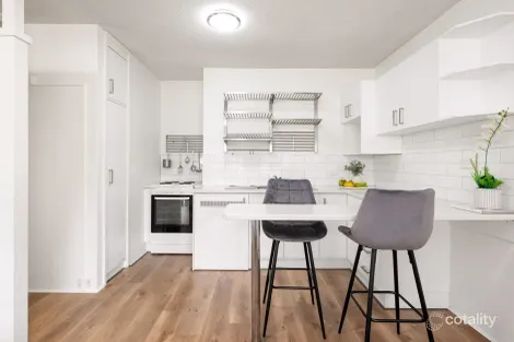 1/9 Main Ave, Coorparoo, QLD 4151