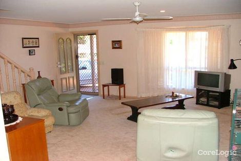 Property photo of 4/348 Oxley Drive Coombabah QLD 4216