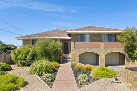 Property photo of 15 Kirriemuir Street Hamlyn Heights VIC 3215