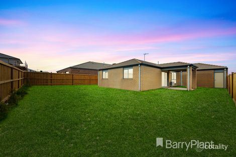 Property photo of 12 Cloudburst Avenue Wyndham Vale VIC 3024