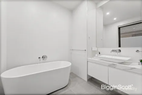 Property photo of 16 Latrobe Avenue Alphington VIC 3078