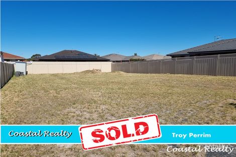 8 Chapmans Rd, Tuncurry, NSW 2428