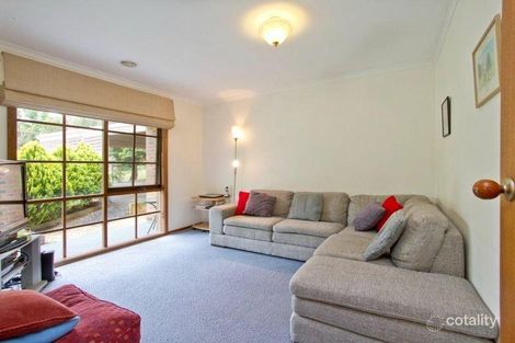 Property photo of 13 Stephens Place Somerville VIC 3912