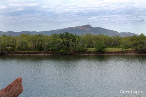 Property photo of 121 Railway Avenue Railway Estate QLD 4810