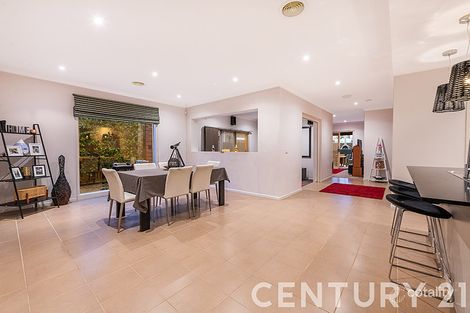 Property photo of 50 Bluemist Circuit Lyndhurst VIC 3975