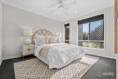 Property photo of 28 Spruce Circuit Hillcrest QLD 4118