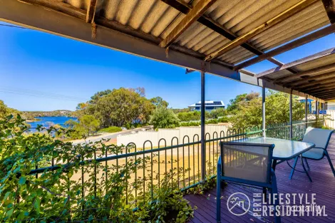 Property photo of 15 Stephens Crescent Guilderton WA 6041