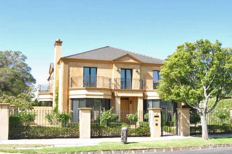 66 Rosemont Ave, Caulfield North, VIC 3161