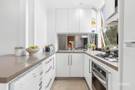 Property photo of 8/14 Robertson Street Narrabeen NSW 2101
