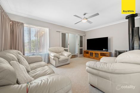 Property photo of 36 Stewart Crescent Rockbank VIC 3335