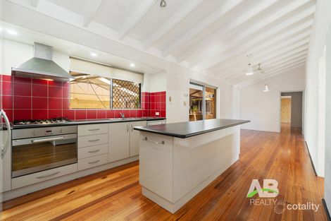 Property photo of 28 Celestine Street Wanneroo WA 6065