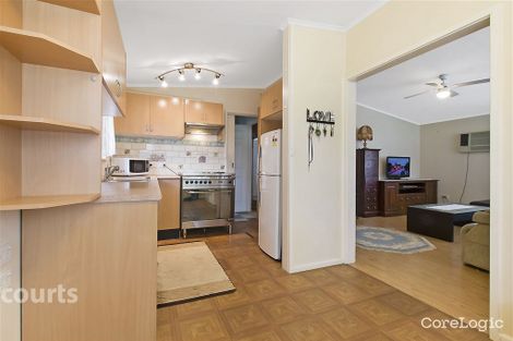 Property photo of 22 Gasmata Crescent Whalan NSW 2770