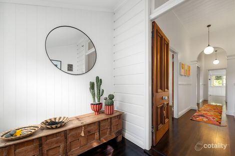 Property photo of 32 Windsor Road Red Hill QLD 4059